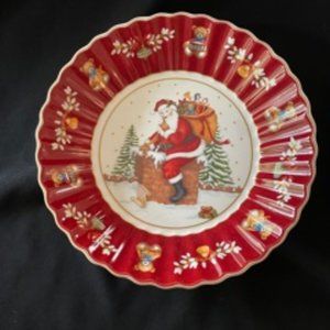 NWT Villeroy & Boch Toys Fantasy 10" Bowl